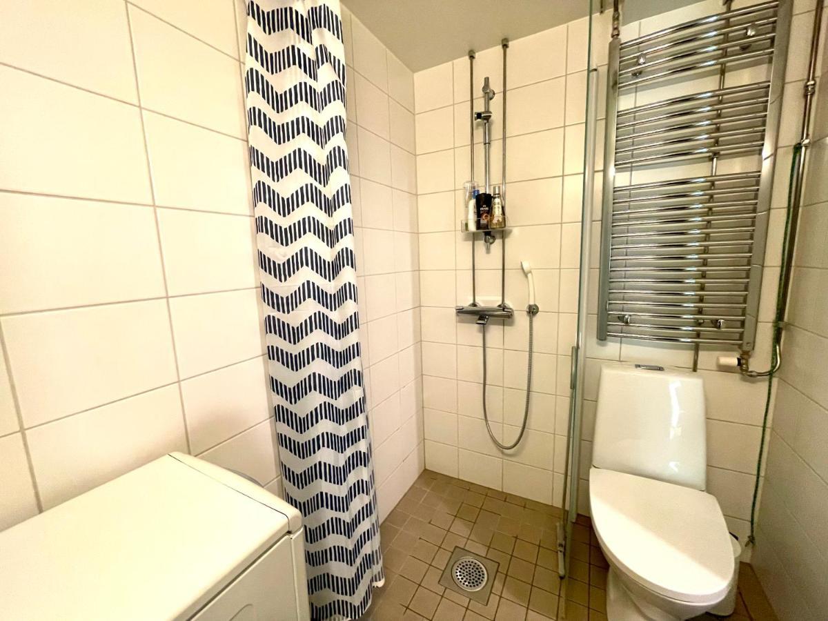 Kiva Majoitus 1-4Hloe, 500M Keskustaan, Parkkipaikka Apartment Oulu Ngoại thất bức ảnh