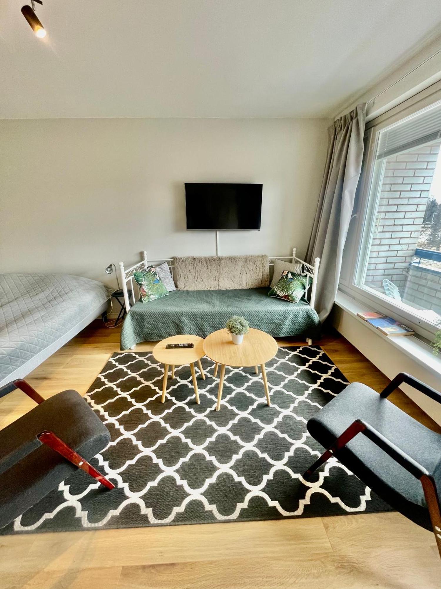 Kiva Majoitus 1-4Hloe, 500M Keskustaan, Parkkipaikka Apartment Oulu Ngoại thất bức ảnh
